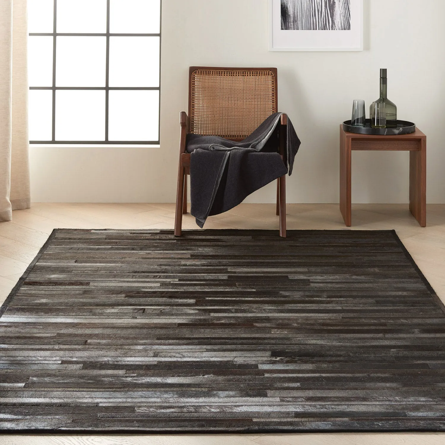 Black Modern H&woven Hide Rug - 5'6" x 7'5"