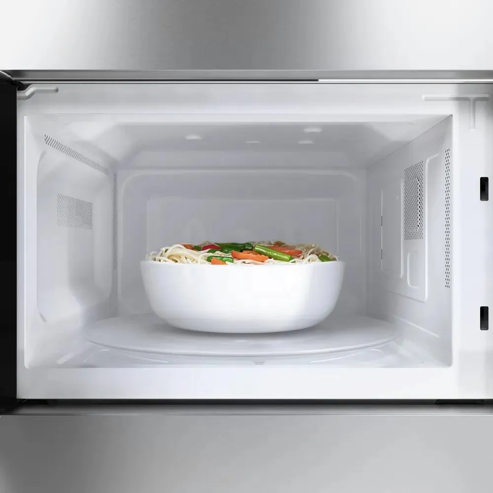 Bosch 24-inch, 2.1 cu. ft. Built-in Microwave Oven HMB30155UC