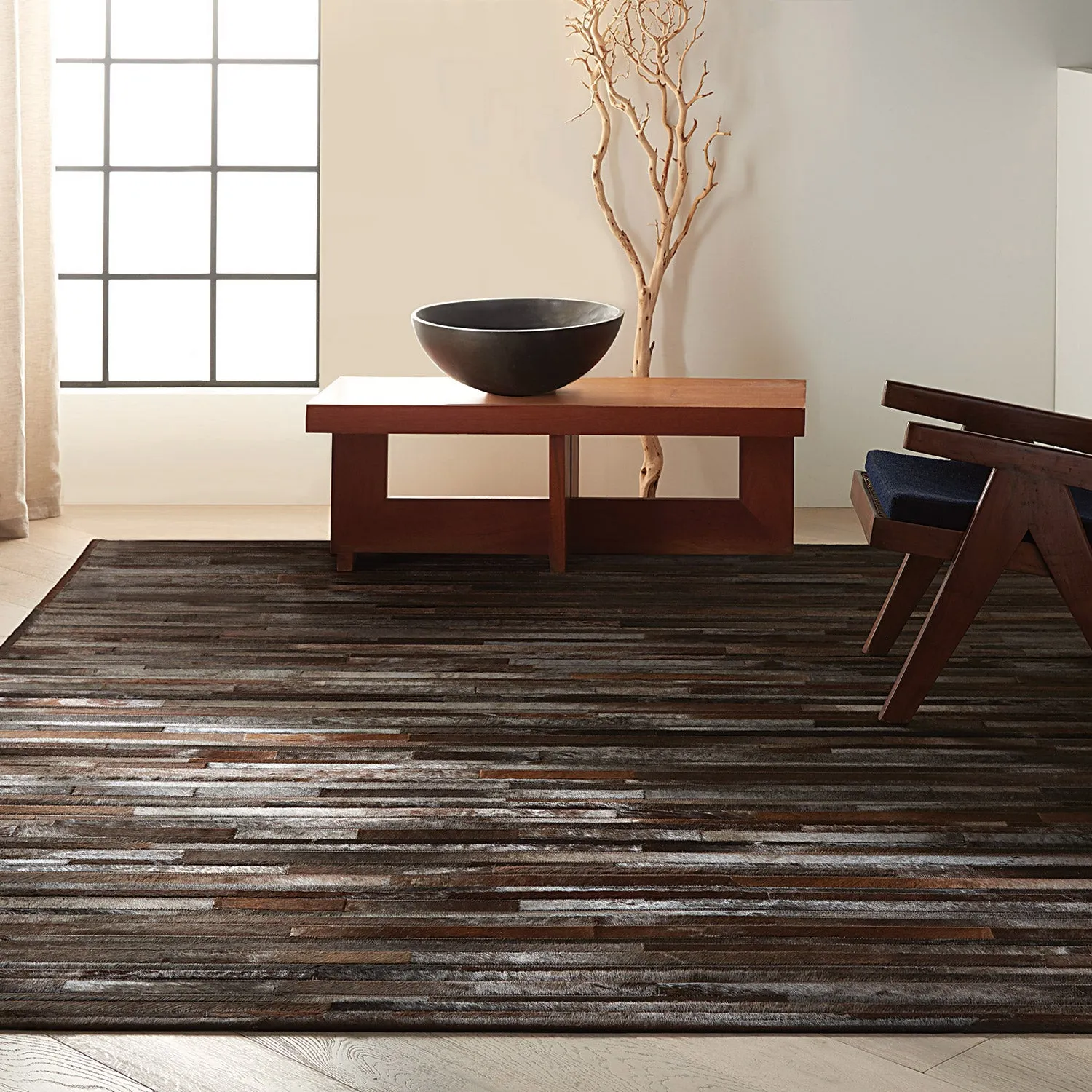 Brown Modern H&woven Hide Rug - 5'6" x 7'5"