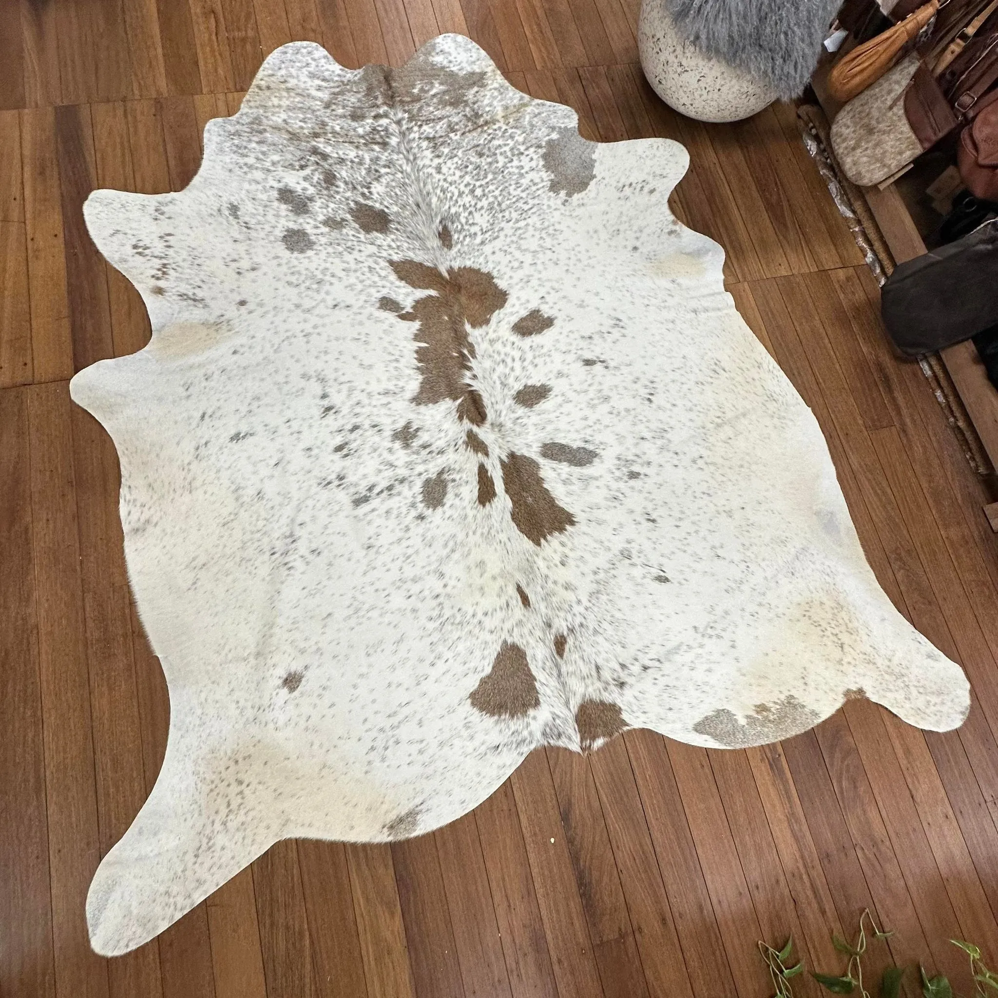 Grey Beige Cowhide 14 | Floor Rug