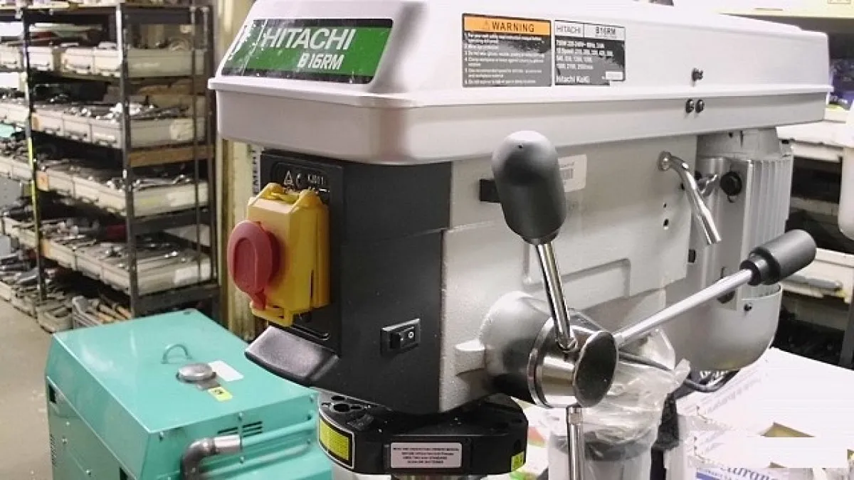 HITACHI BENCH DRILL 750W