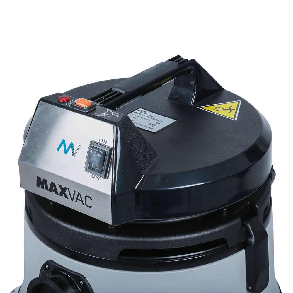 MAXVAC 50L M-Class Vacuum with manual Filter-Clean, no PTO, Complete Accessories Set