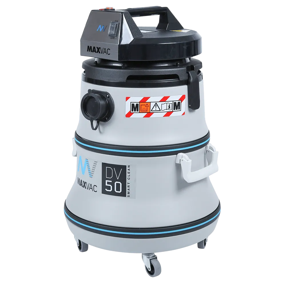 MAXVAC 50L M-Class Vacuum with manual Filter-Clean, no PTO, Complete Accessories Set