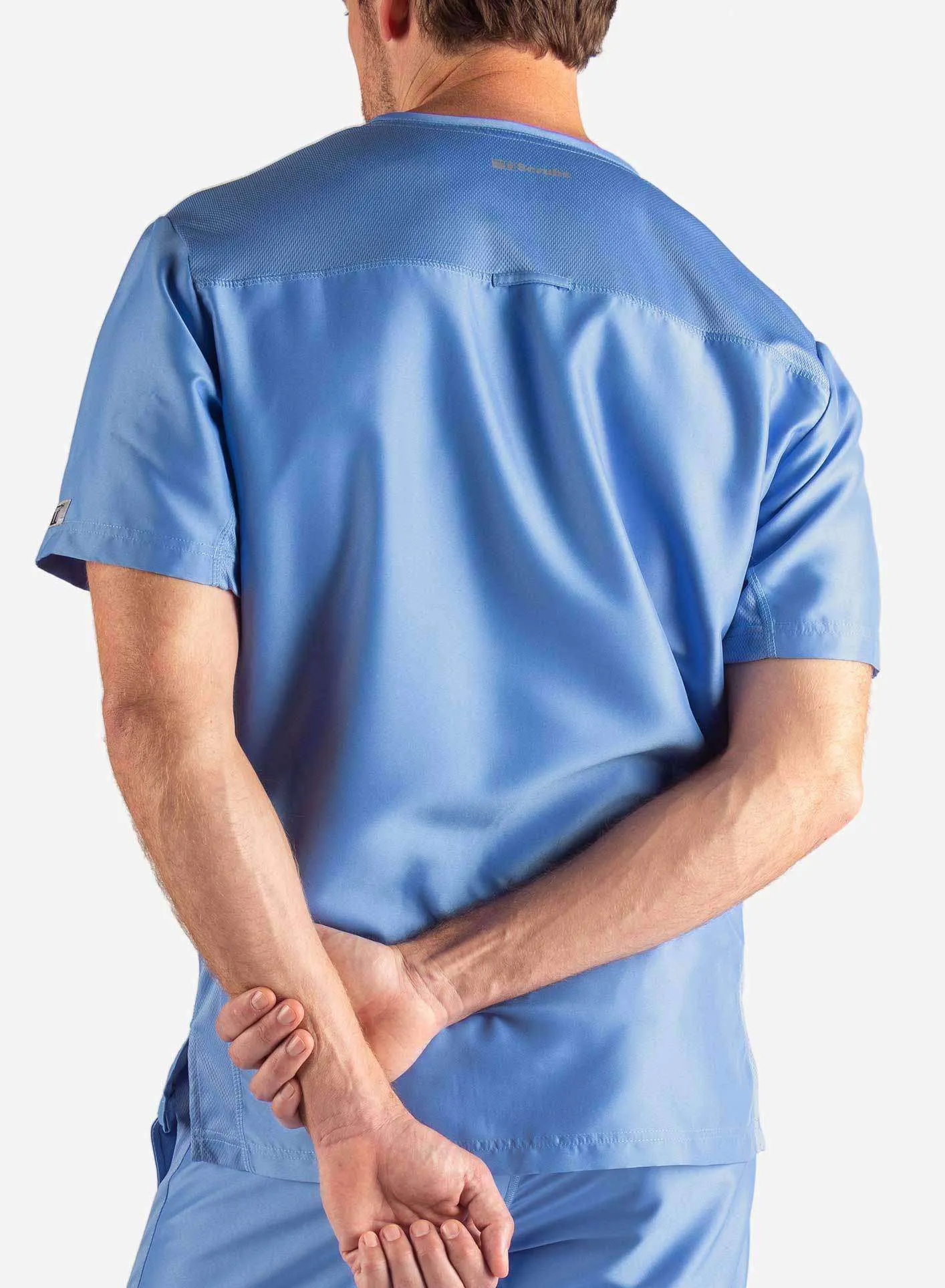 Men's 3-Pocket Scrub Top