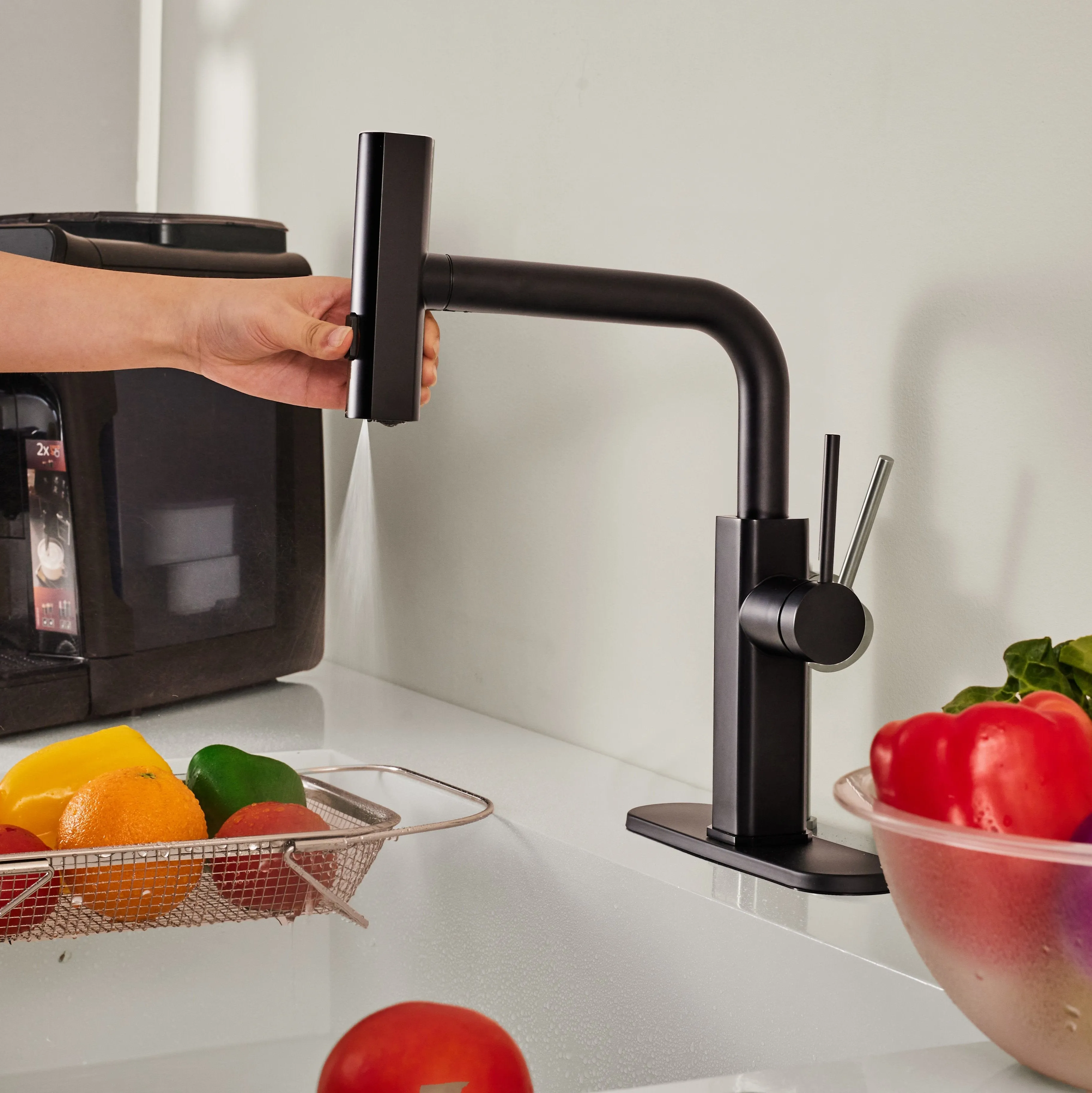 Modern Stainless Steel Kitchen Faucet with Pull-Out Sprayer 3 in 1 Flow Modes